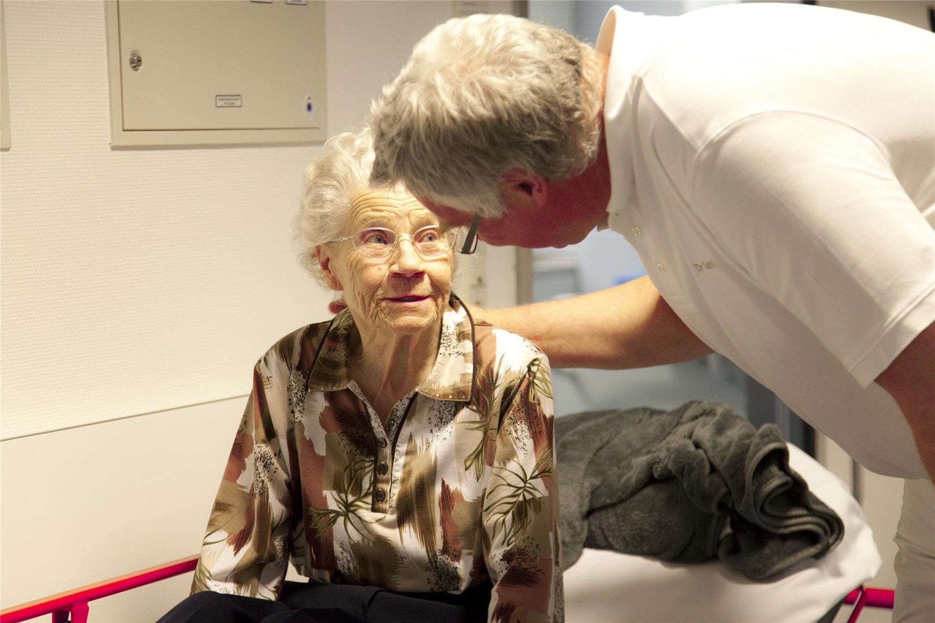 Krankenhaus alte Dame